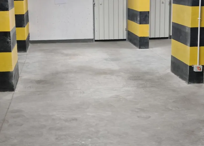 Apartment Topolowa - Winda -parking W Hali Garazowej